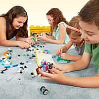 LEGO Classic Medium Creative Brick Box