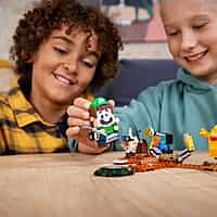 Luigi’s Mansion: Lab and Poltergust Expansion Set